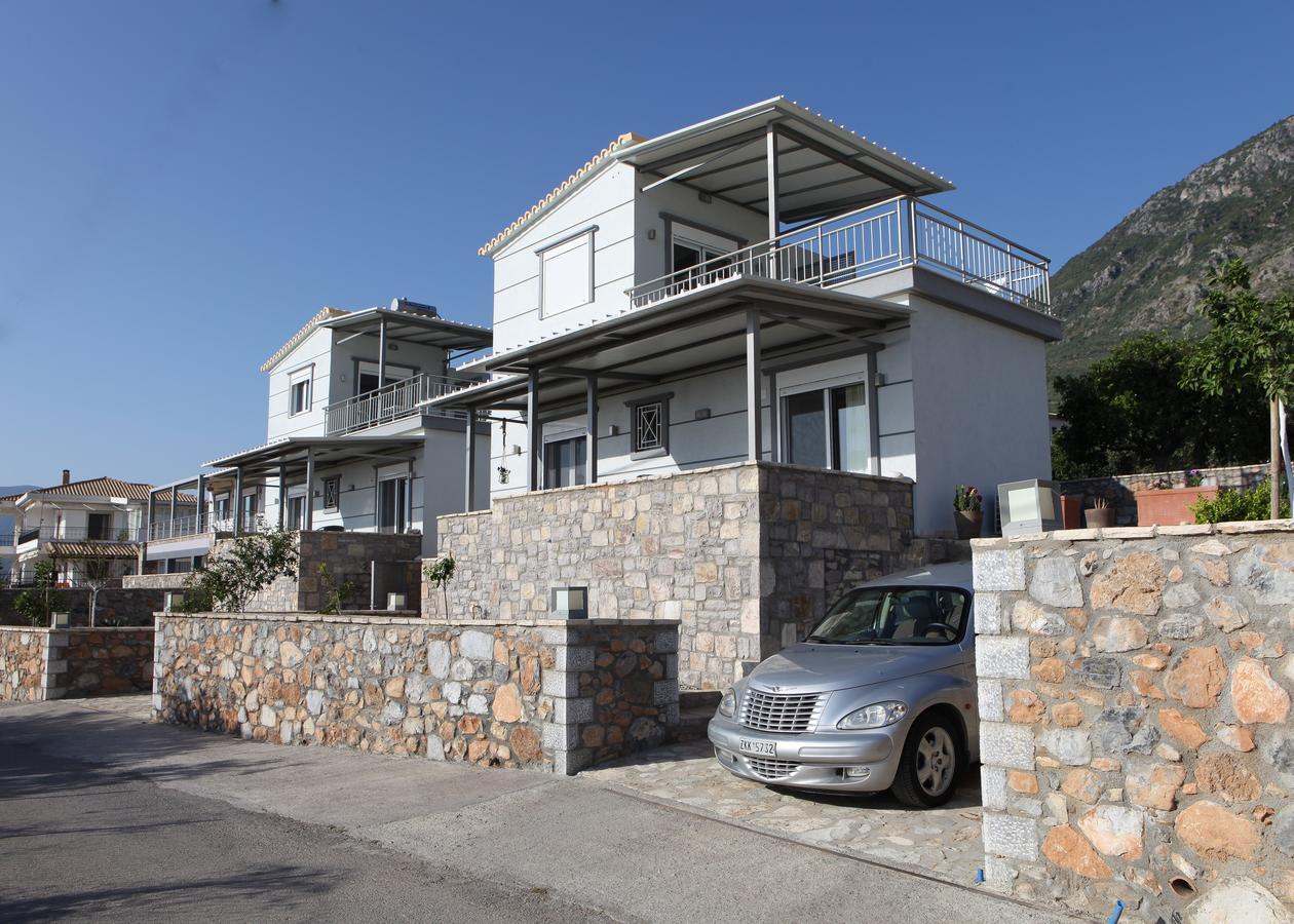 Mountain & Sea Apartamento Calamata Exterior foto